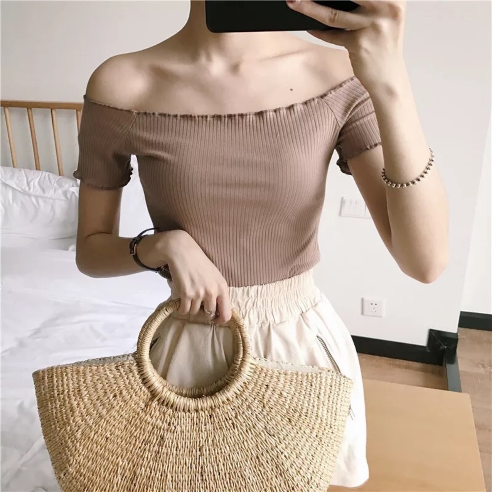 🌸NWT🌸 Nude Ribbed Off The Shoulder Top - Picture 3 of 3